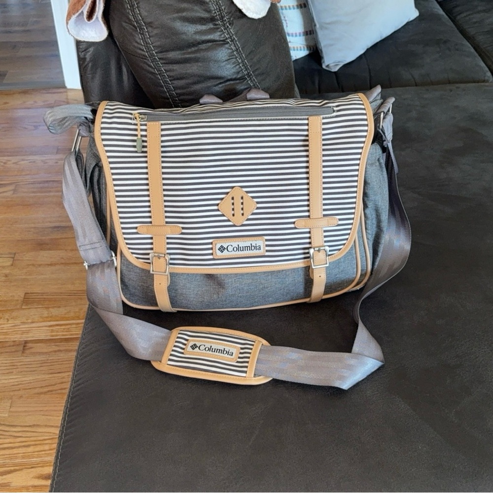 Columbia Gray and Tan Laptop Bag with Adjustable Strap